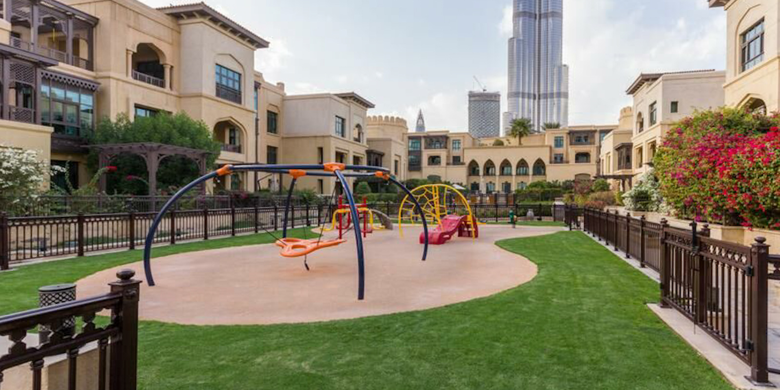 Al Tajer Residences in Downtown Dubai