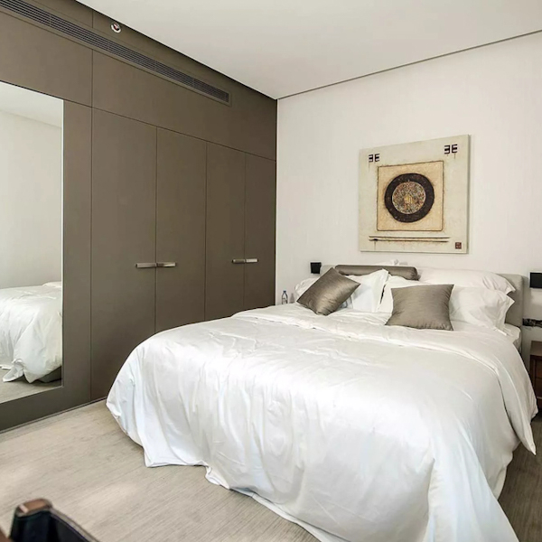 Bay Central Tower: Luxury Living in Dubai Marina
