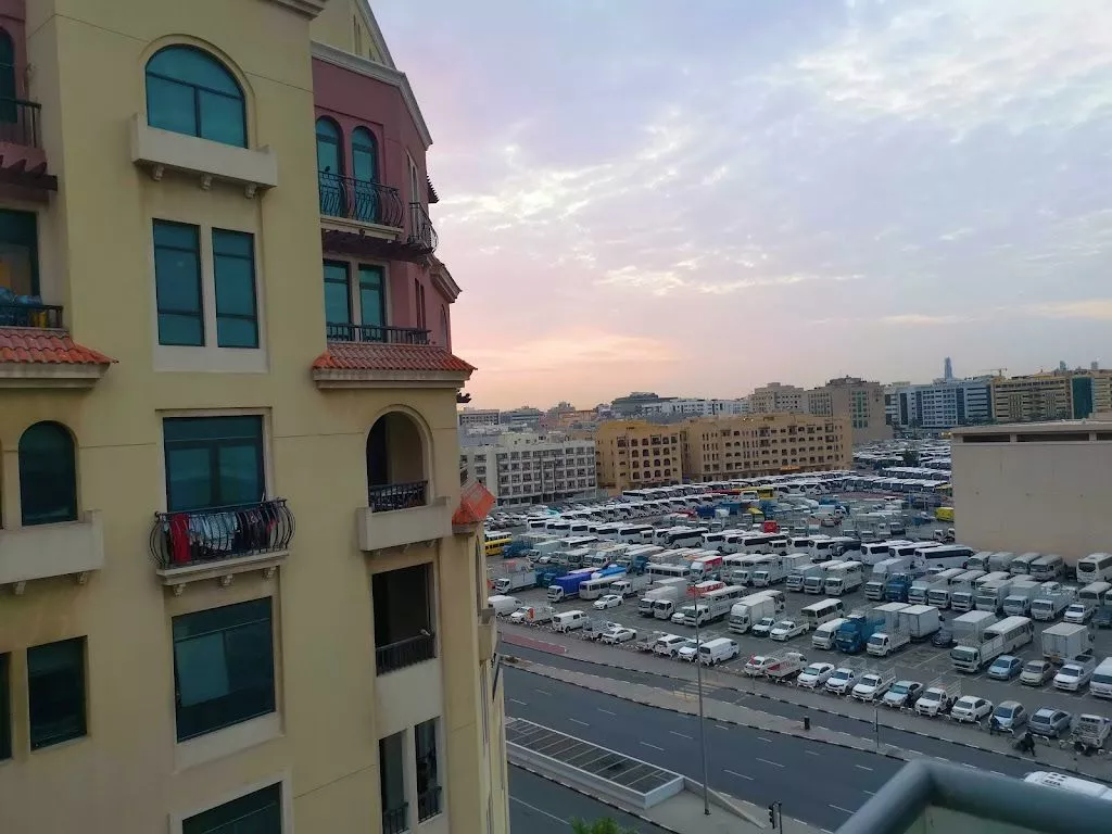 Al Muteena Building in Deira, Dubai