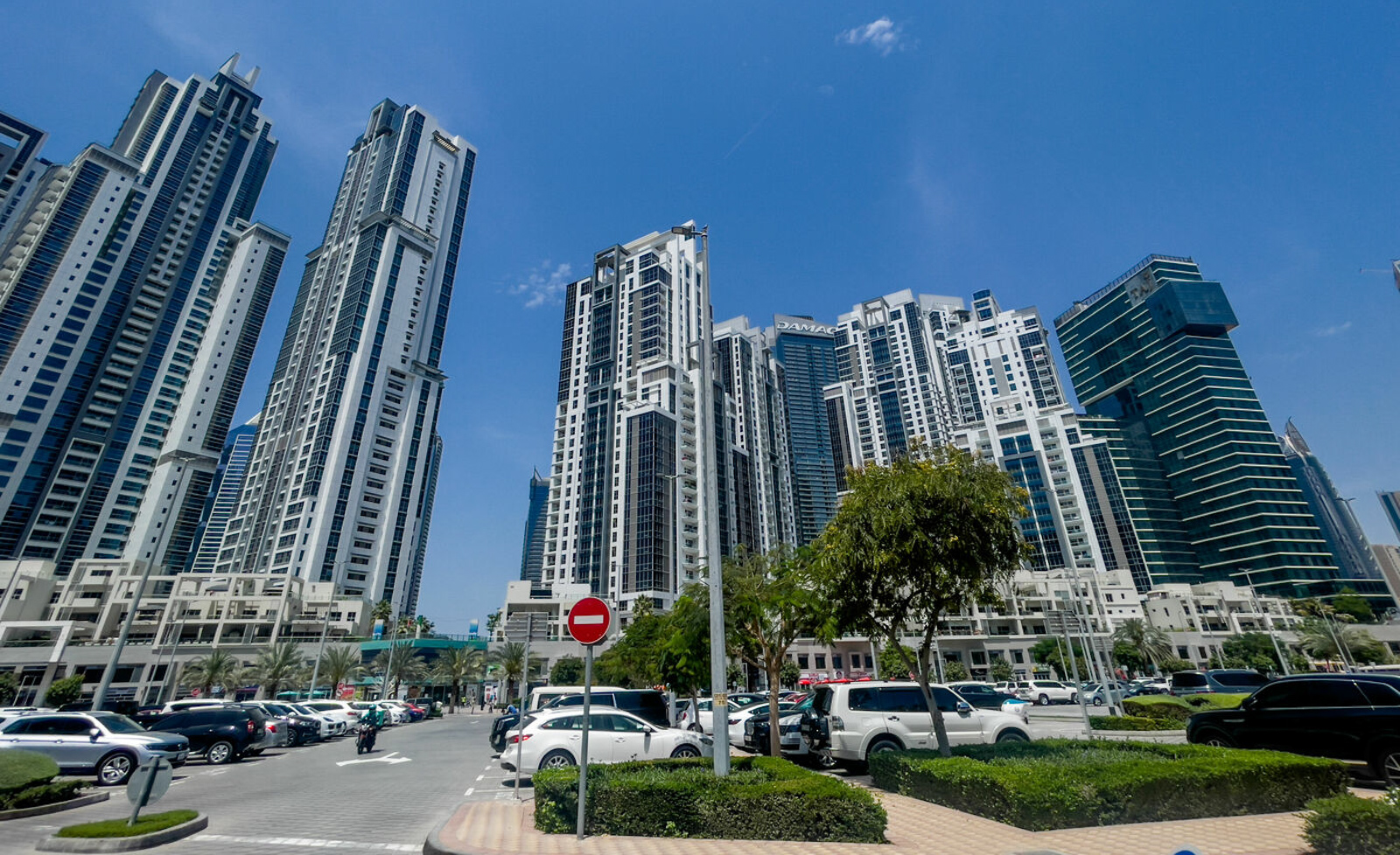 Executive Tower B