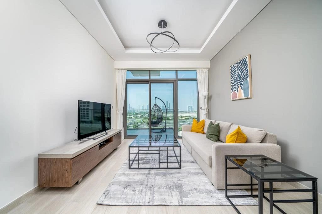 Spacious Studio apartment for sale in Azizi Farhad