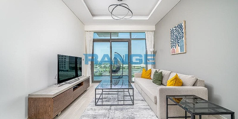 Spacious Studio apartment for sale in Azizi Farhad