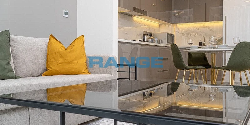 Spacious Studio apartment for sale in Azizi Farhad