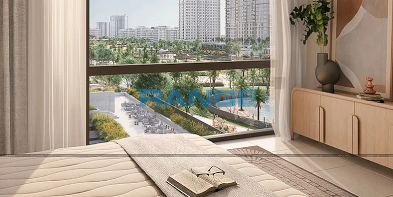 Sophisticated 1-bedroom apartment for sale in Parkside Views